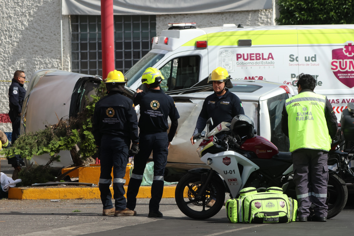 Muere conductor tras volcadura de un vehículo en la colonia El Carmen 3 Muere conductor tras volcadura de un vehículo en la colonia El Carmen