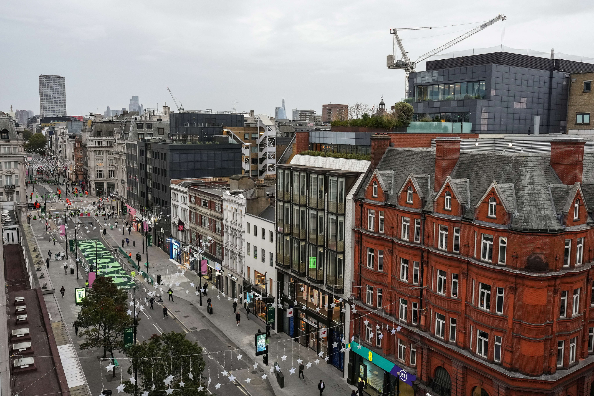Sin taxis ni autobuses: así cambia la famosa Oxford Street de Londres