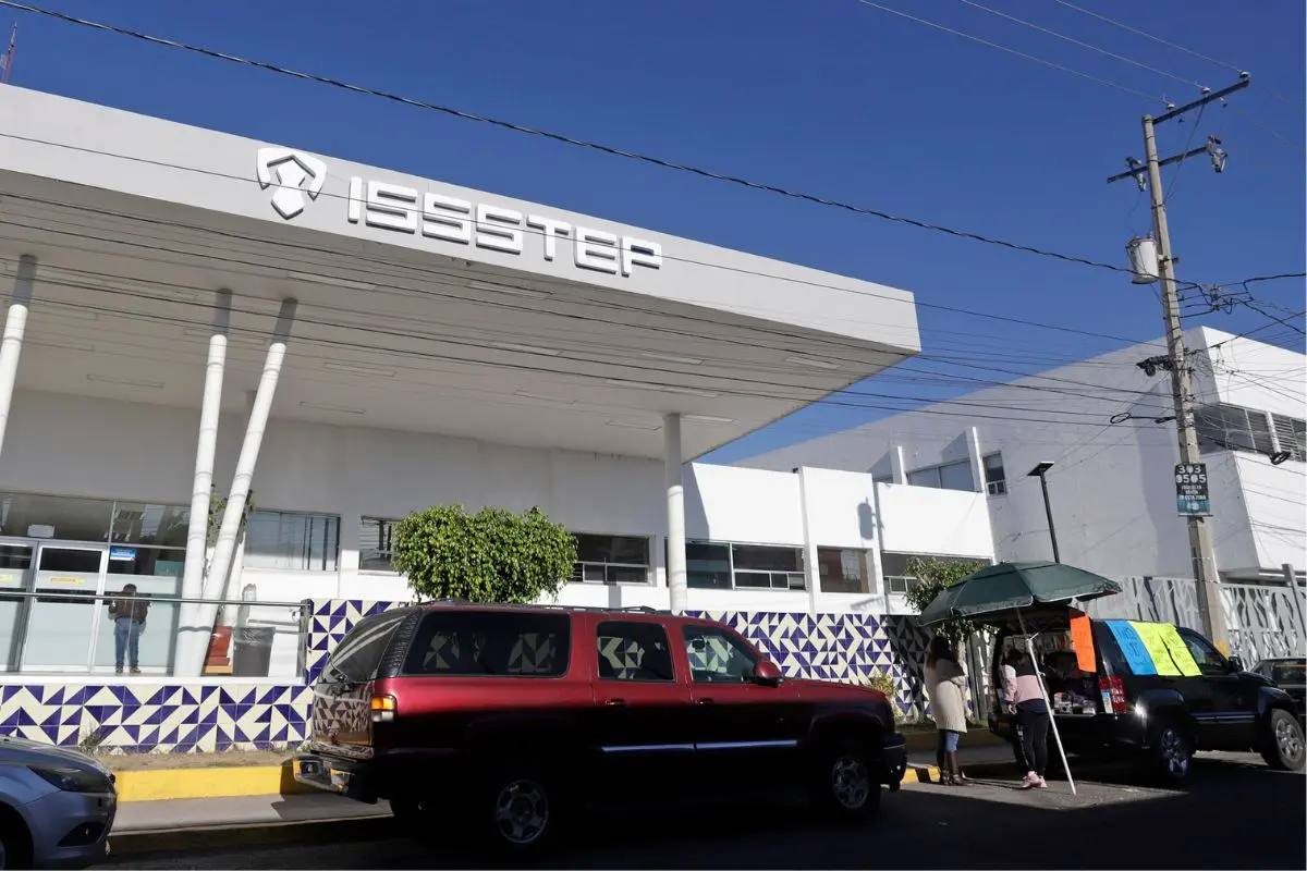Congreso y Segob revisarán reforma a pensiones del ISSSTEP
