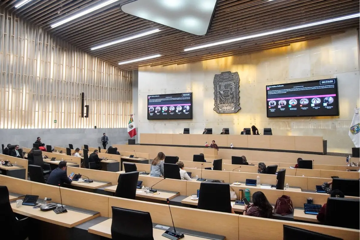Congreso y Segob revisarán reforma a pensiones del ISSSTEP