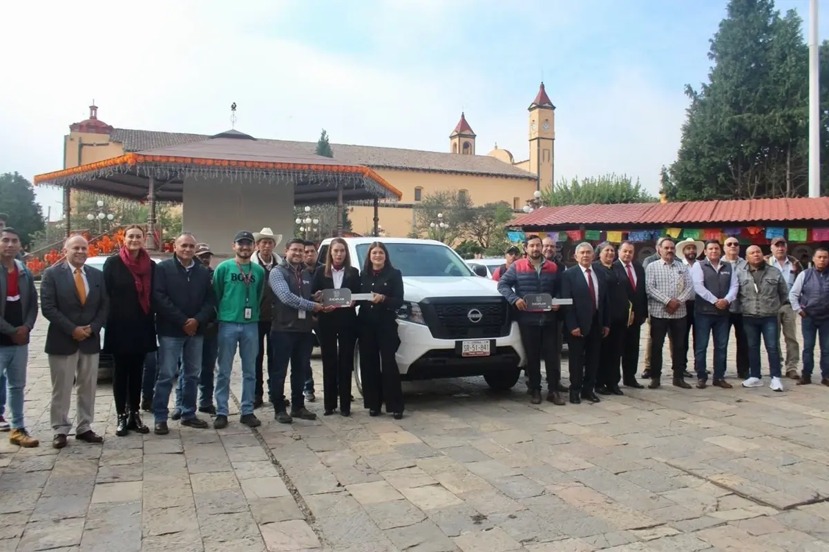 Ayuntamiento de Zacatlán entrega apoyos con lo recaudado en la Carrera vs el Cáncer de Mama