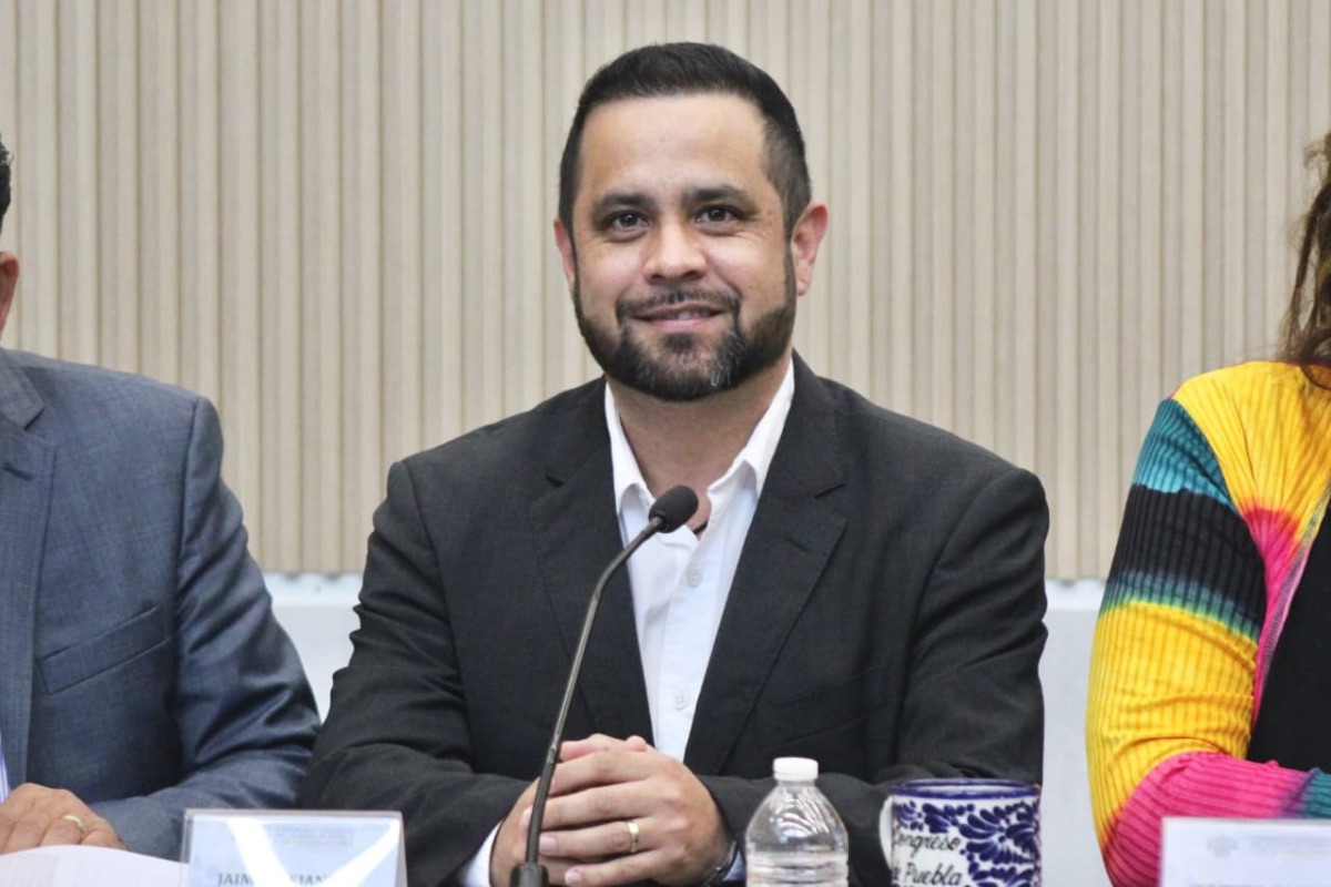 Presenta diputado Jaime Aurioles su Segundo Informe de Actividades; destaca 14 propuestas aprobadas