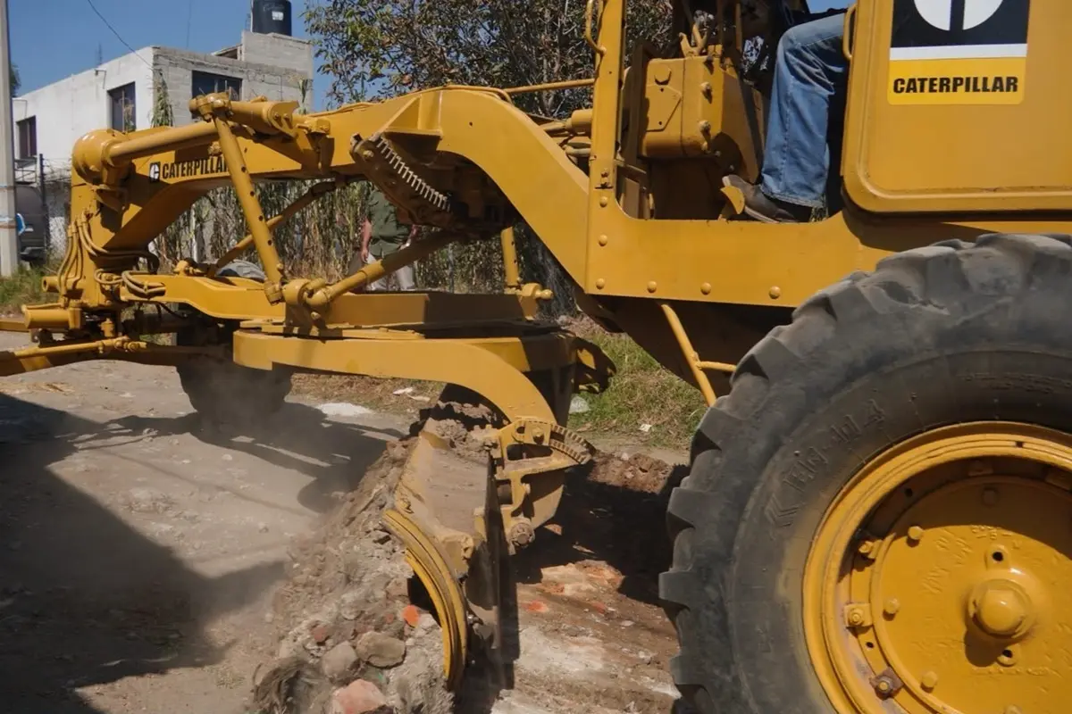 Inicia la transformación en Tianguizolco: Roberto Solís arranca pavimentación con concreto hidráulico 2 Inicia la transformación en Tianguizolco: Roberto Solís arranca pavimentación con concreto hidráulico