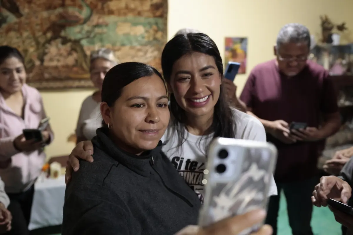 Gaby "La Bonita" Sánchez lleva la escucha ciudadana y el humanismo a la colonia Riego Norte