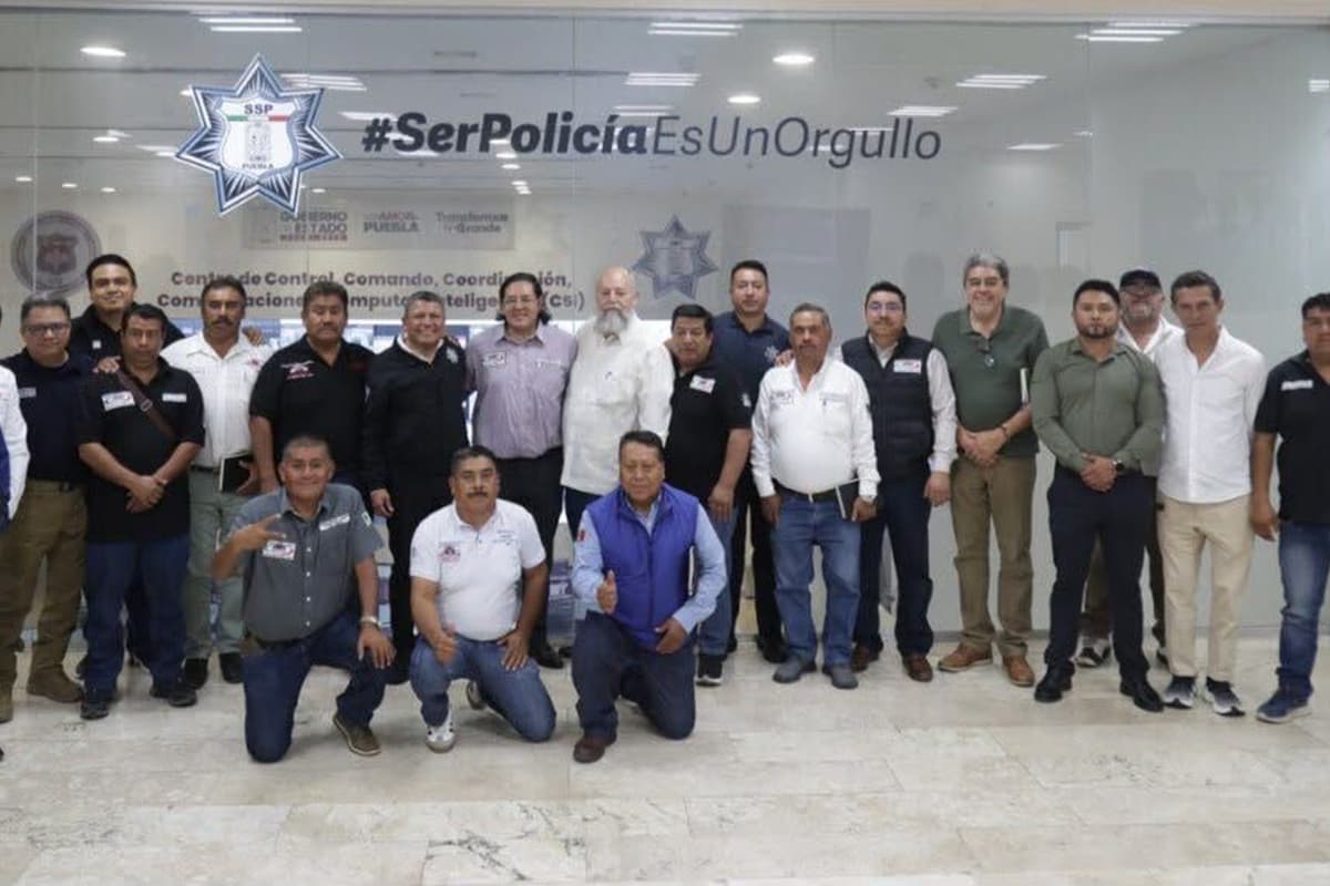 SSP Puebla y AMOTAC acuerdan acompañamiento a transportistas en tramo de Río Frío hasta Esperanza