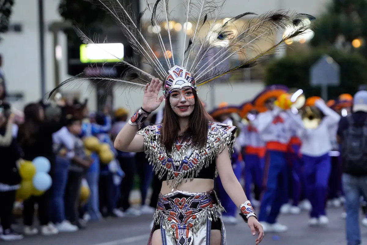 así fue el desfile Cempasúchil Sonoro en el centro de Puebla